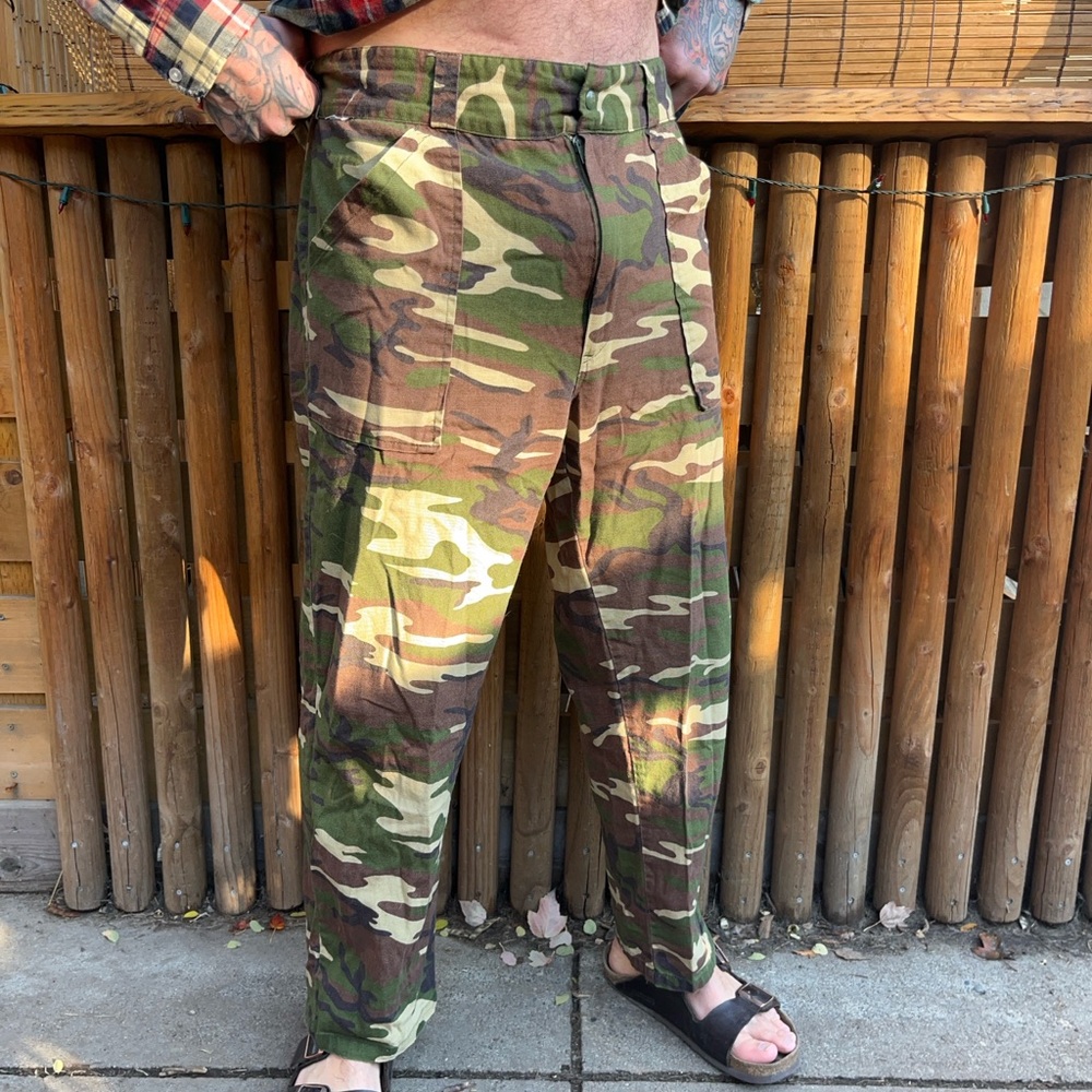 SALE!! 🦆 Vintage Hunting Camo Game Winner Sportswear Paints